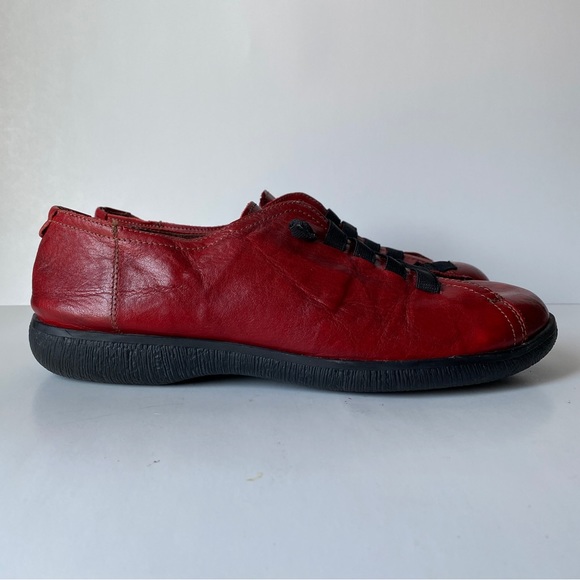 Lory Shoes, Red Leather - Picture 2 of 5